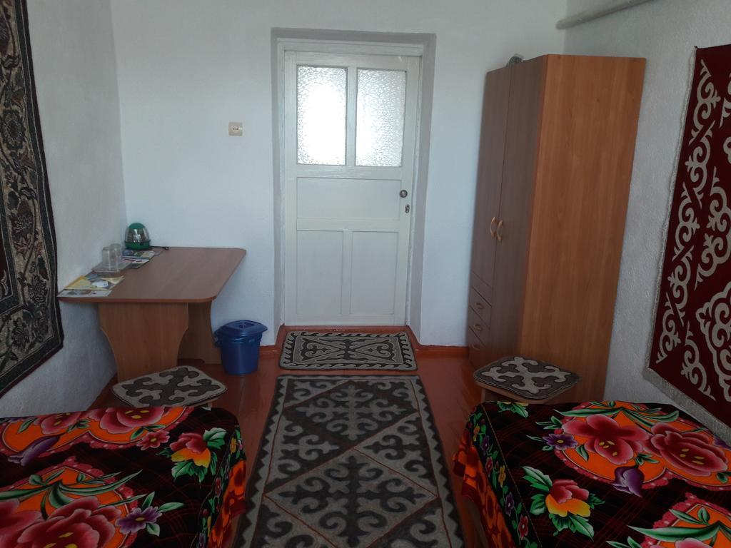 Guest House Baytur Kochkor Kültér fotó