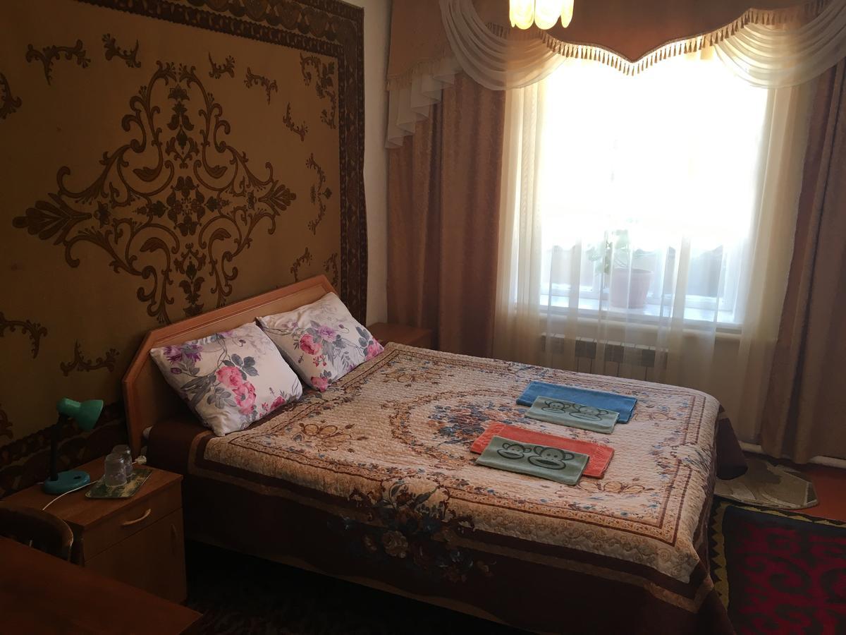 Guest House Baytur Kochkor Kültér fotó